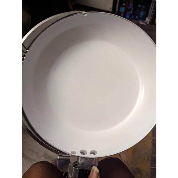 10-Inch Stainless Steel 2-in-1 Nonstick Frying Pan & Strainer - Picture 7 of 7